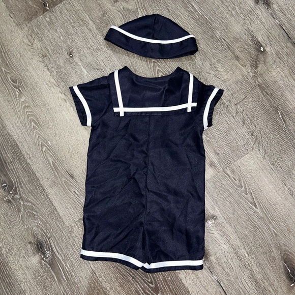 Navy sailor outfit with hat - Picture 2 of 2